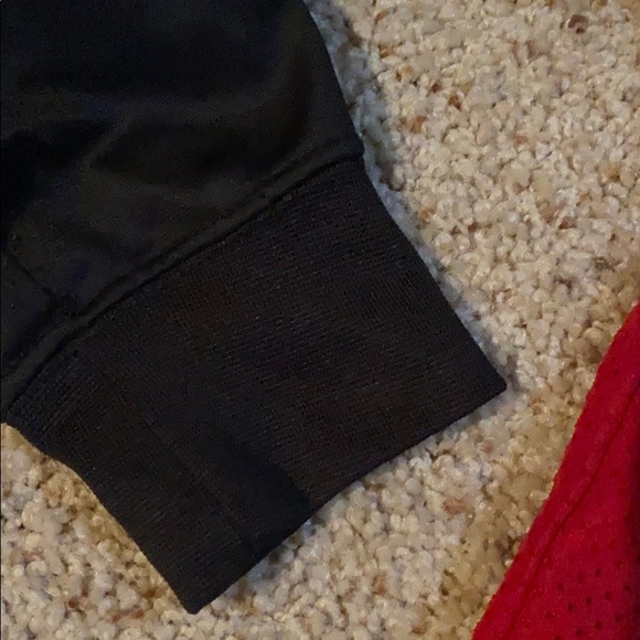 Classic Air Jordan jacket- boys S (8-10) EUC - Picture 7 of 9